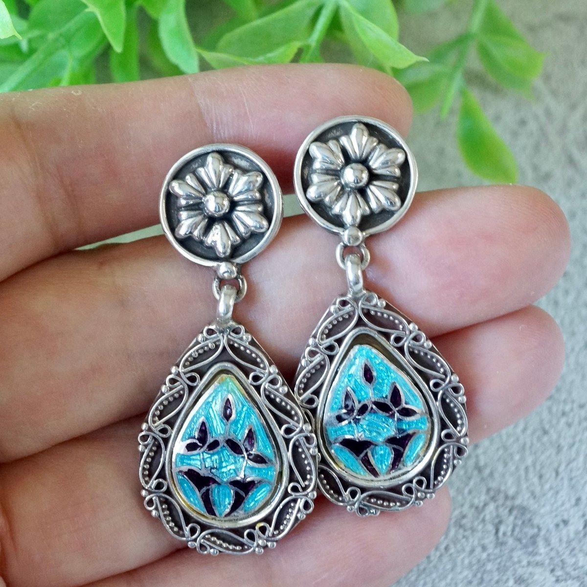 ミーナカリ デザインピアス シルバー925（sv-831） | Ratna gemstones