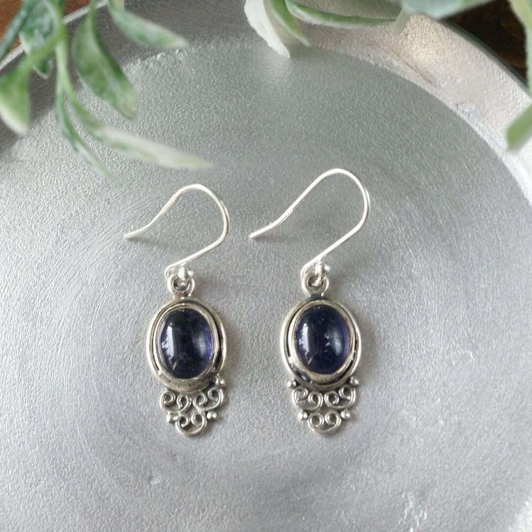 ○ブルー アイオライト カボションカット エスニックピアス シルバー