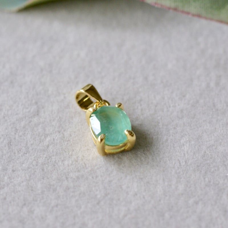 Handmade】グリーン エメラルド ペンダントトップ 18kゴールドプレー