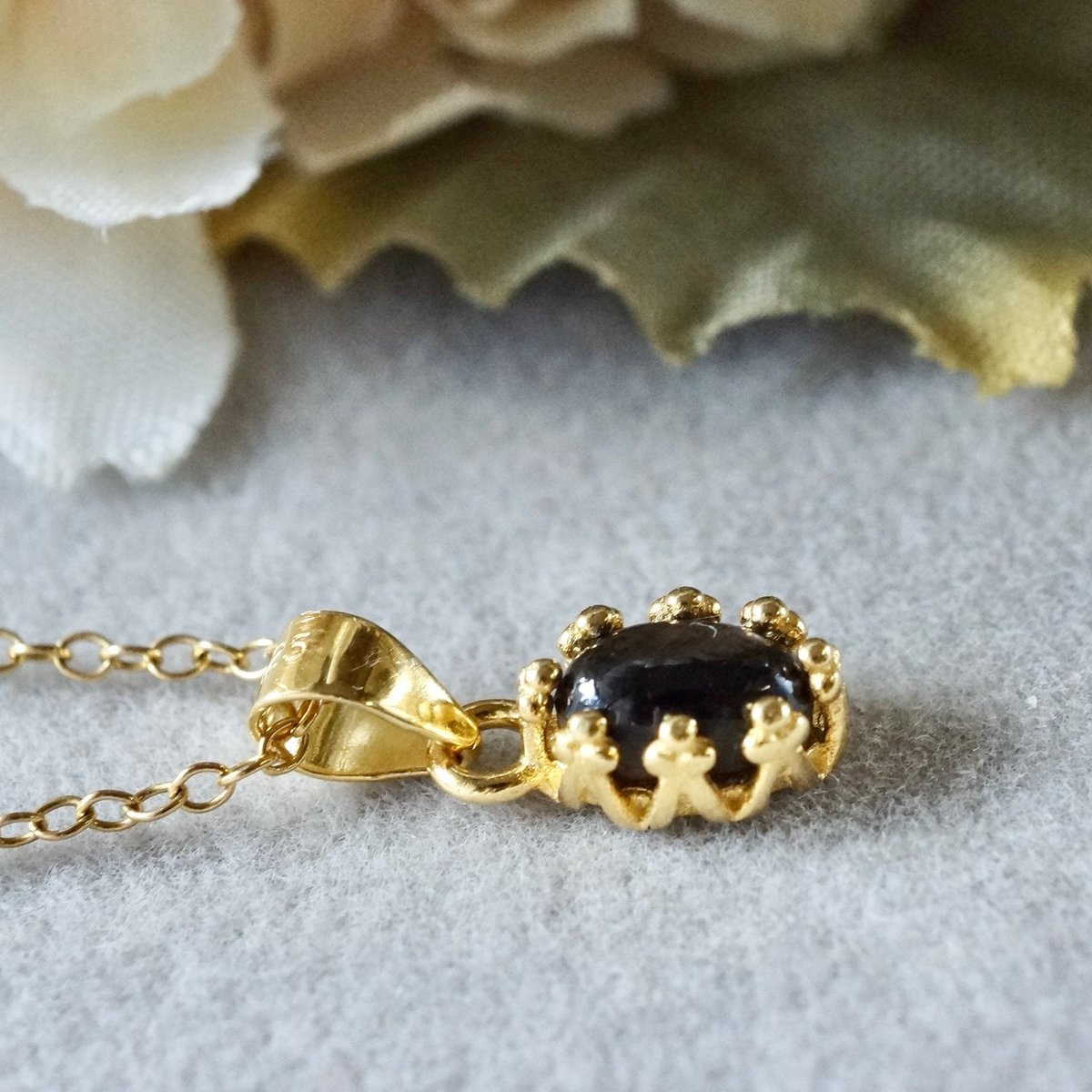 Handmade】ブラックスターサファイア ペンダントトップ 18kゴールド