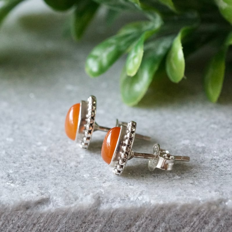 カーネリアン ペアーシェイプ スタッドピアス シルバー925（st-38-2