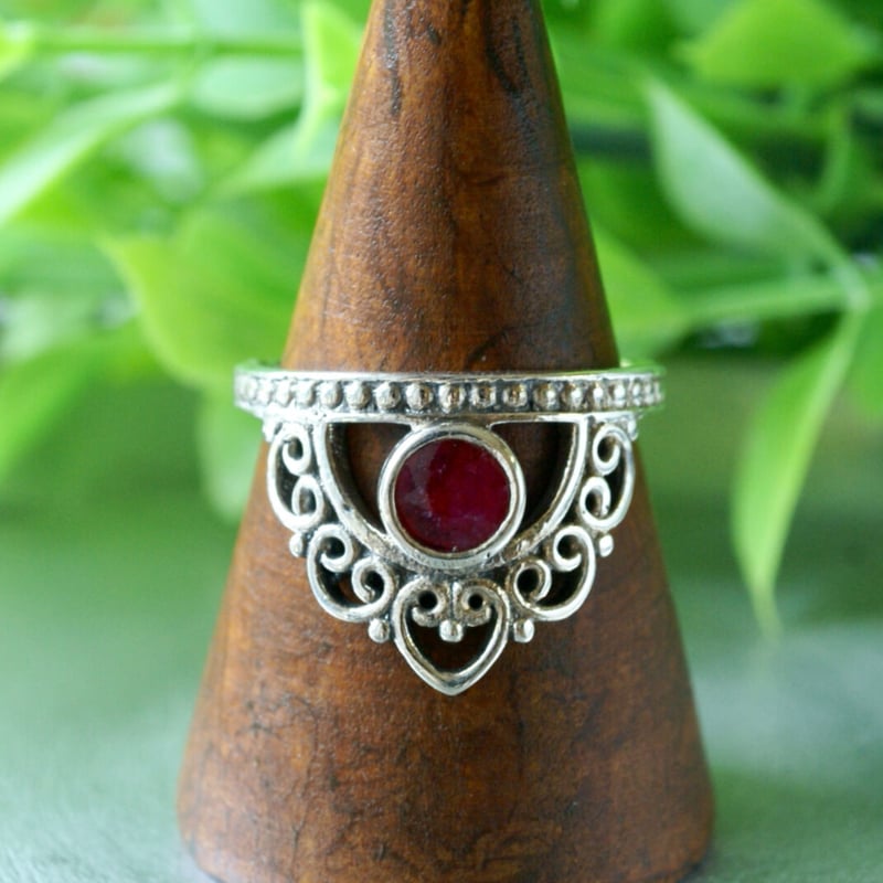 レッド ルビー デザインリング シルバー925 約12号/16.5号（sv-728