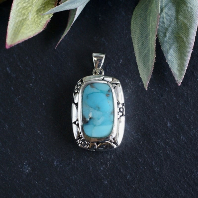ターコイズのペンダントトップ ターコイズ ペンダントトップ シルバー925 （sv-232） | Ratna