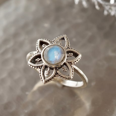 ホワイトラブラドライト | STORES