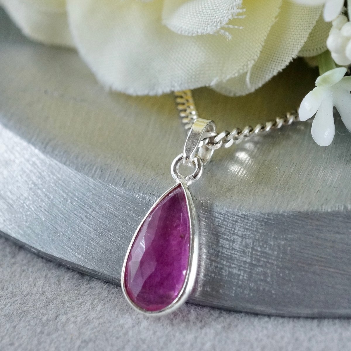 ルビー ローズカット ペンダントトップ シルバー925（sv-750-4