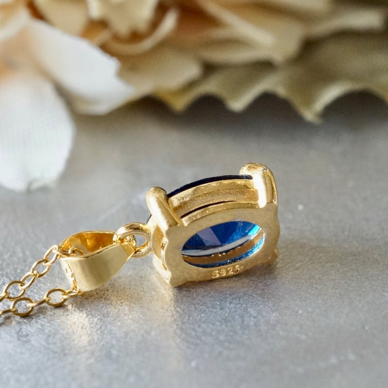Handmade】合成ブルースピネル ペンダントトップ 18kゴールド Handmade】合成ブルースピネル ペンダントトップ 18kゴールド