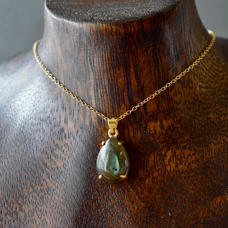 Handmade】ラブラドライト ペアーシェイプ ペンダントトップ 18k