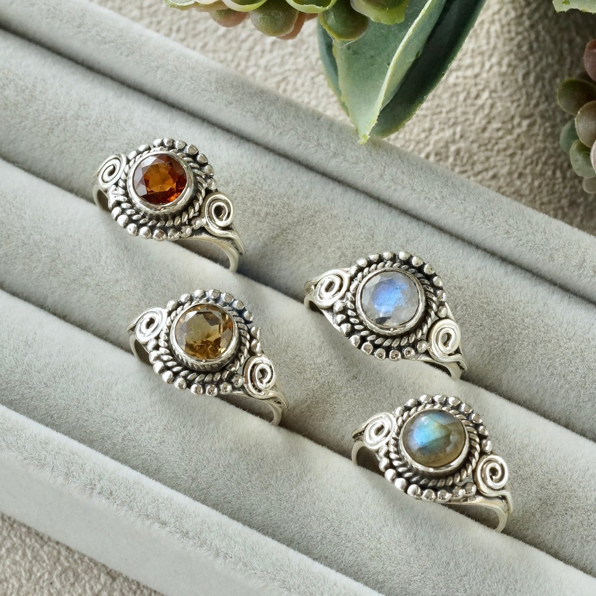 【超幻級!!】英国 ビンテージ 天然ロードライドガーネット リング 925 超幻級!!】英国 ビンテージ 天然ロードライドガーネット リング 925 超