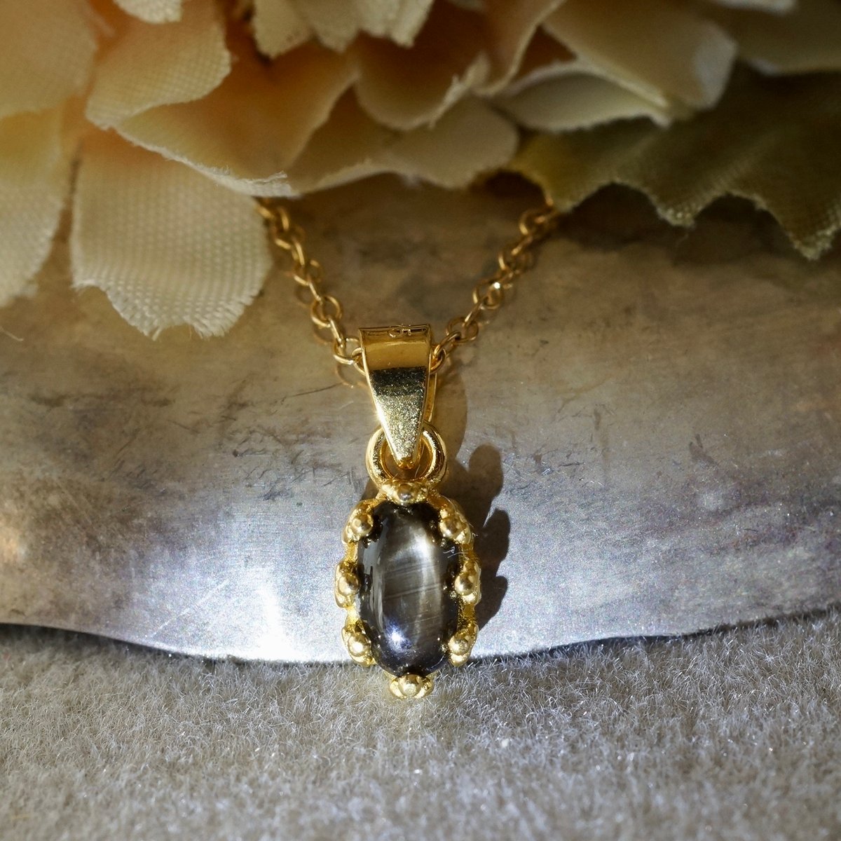 Handmade】ブラックスターサファイア ペンダントトップ 18k