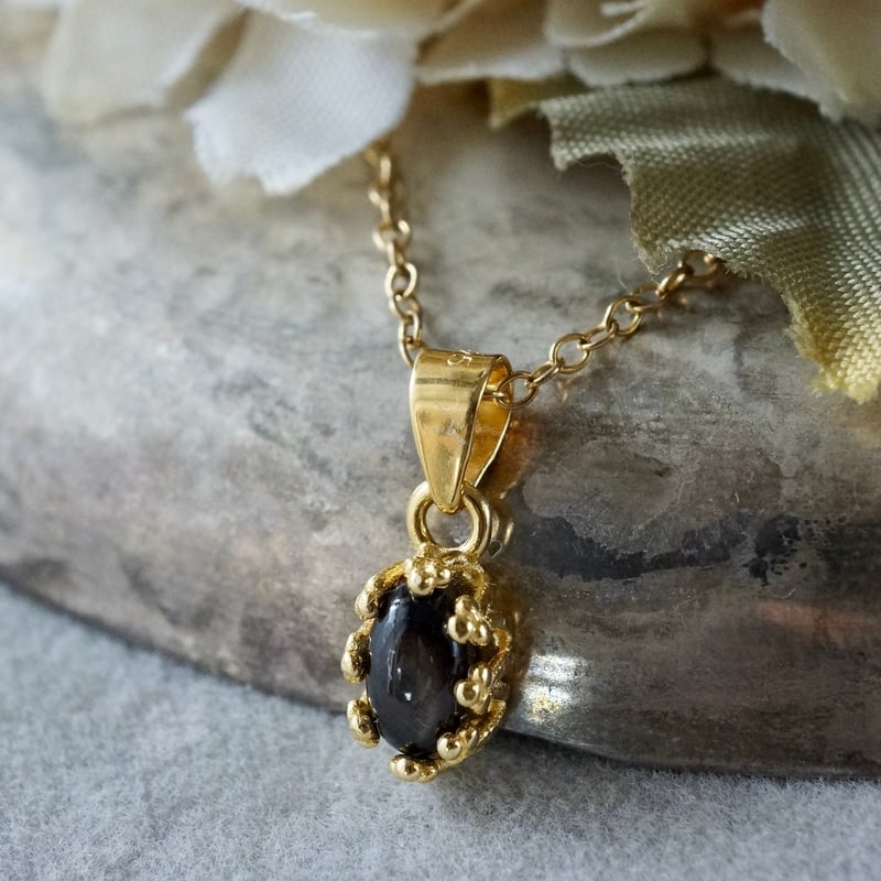 Handmade】ブラックスターサファイア ペンダントトップ 18kゴールド