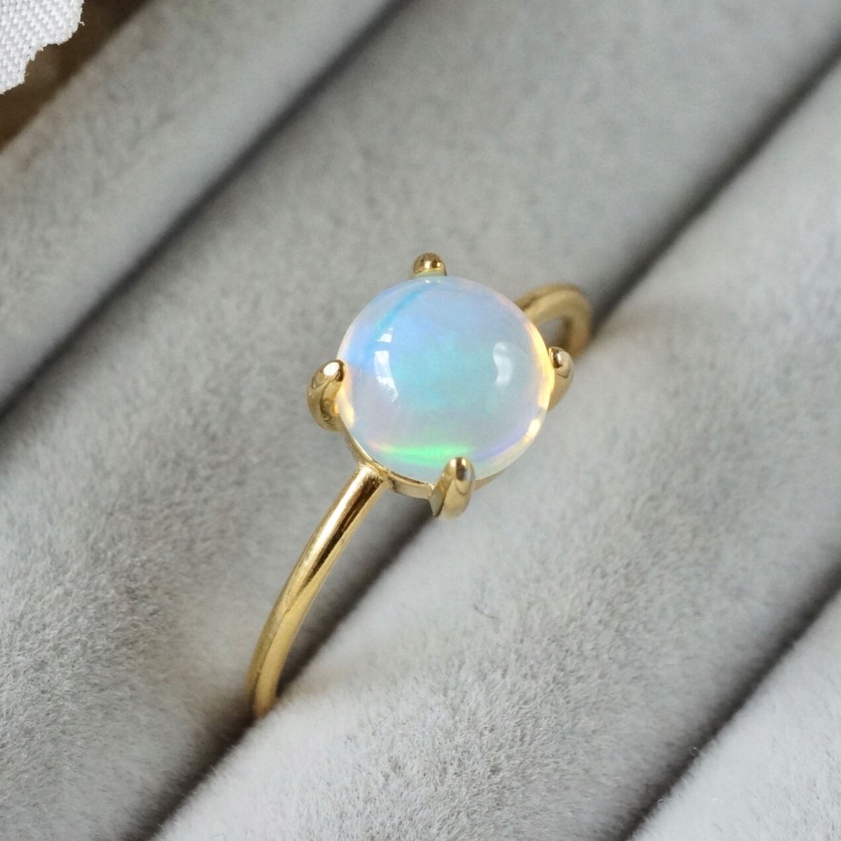 オパール リング 指輪 ring シルバー925 Silver925 Opal 一粒 天然石 カラーストーン 誕生石 10月 K18 18金 金属アレルギー 華奢 細身 小ぶり 重ね付け おしゃれ かわいい 可愛い 上品 かわゆい 大人 シンプル 普段使い ジュエリー 女性 彼女 誕生日 プレゼント オパール リング 指輪 ring シルバー925 Silver925 Opal 一粒 天然石 カラーストーン 誕生石 10月 K18 18金 金属アレルギー 華奢 細身 小ぶり 重ね付け おしゃれ かわいい 可愛い 上品 かわゆい 大人 シンプル 普段使い ジュエリー 女性 彼女 誕生日 プレゼント