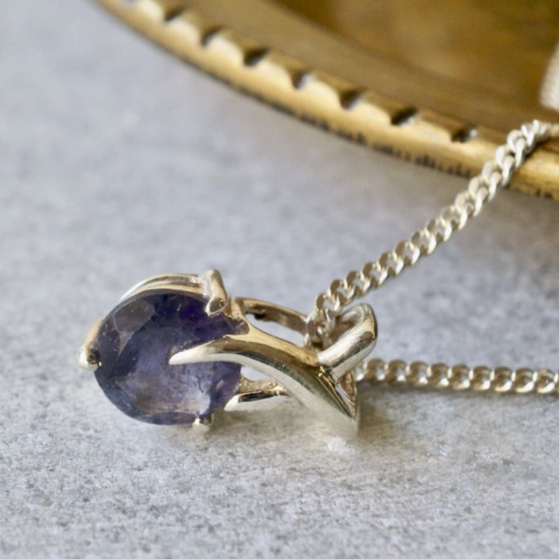 アイオライト デザインペンダントトップ シルバー925（sv-377-3