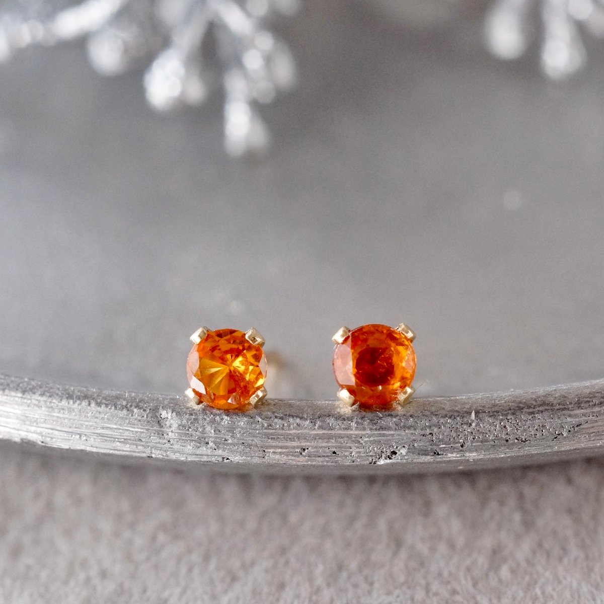 Handmade】スペサルタイトガーネット スタッドピアス 14kゴールド