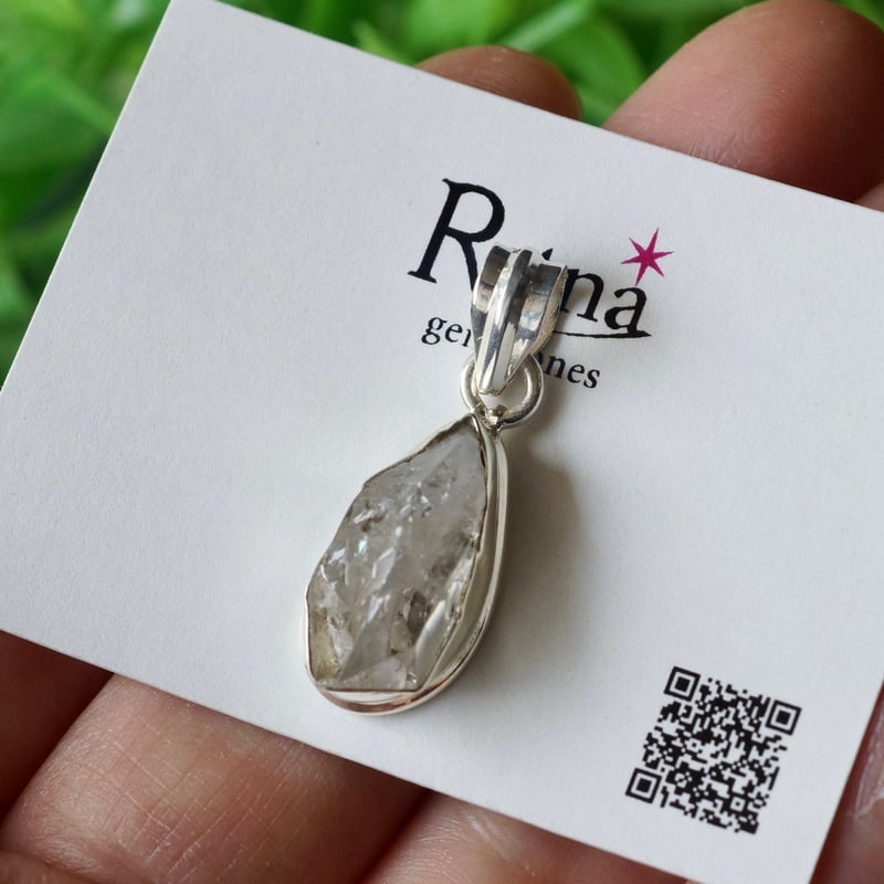 ハーキマーダイヤモンド（水晶） ラフカット ペンダントトップ