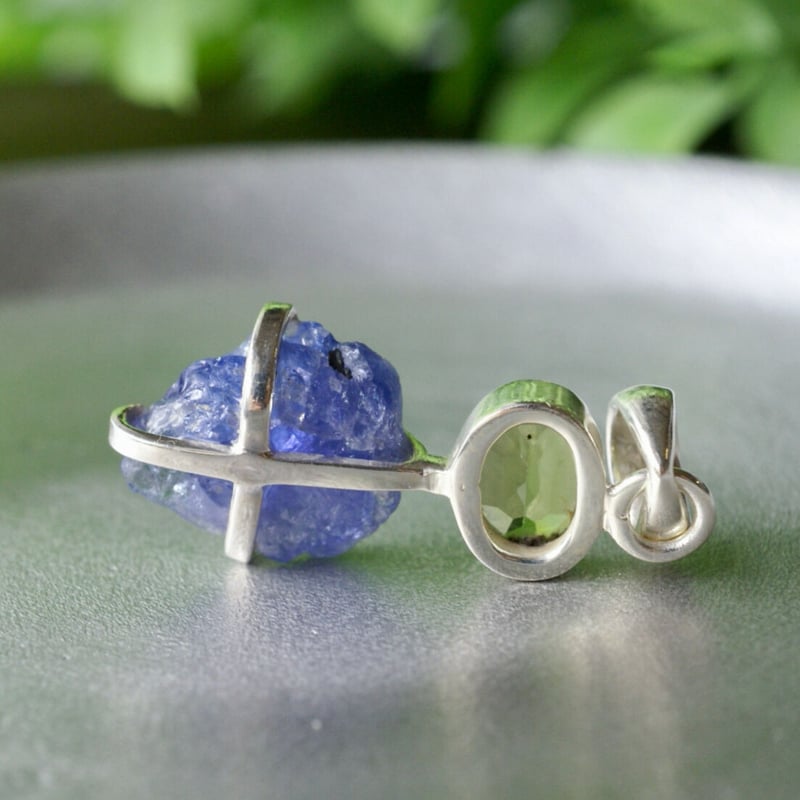 タンザナイト/ペリドット ラフカット（原石）ペンダントトップ