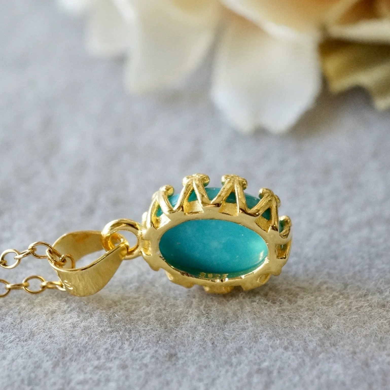 Handmade】アリゾナターコイズ クラウンモチーフ ペンダントトップ 18k