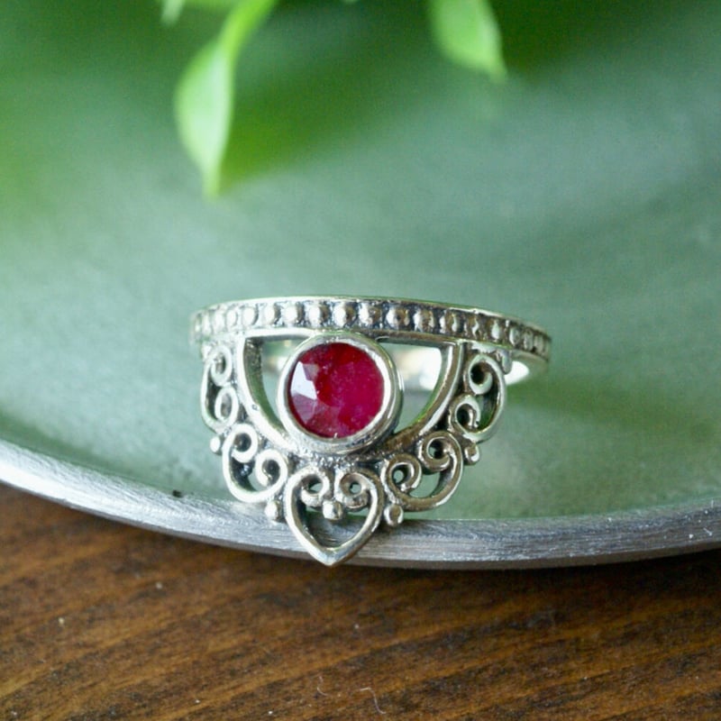 レッド ルビー デザインリング シルバー925 約12号/16.5号（sv-728