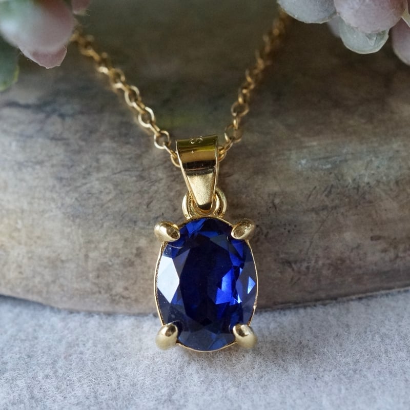 Handmade】ブルー 合成サファイア ペンダントトップ 18kゴールドプレー