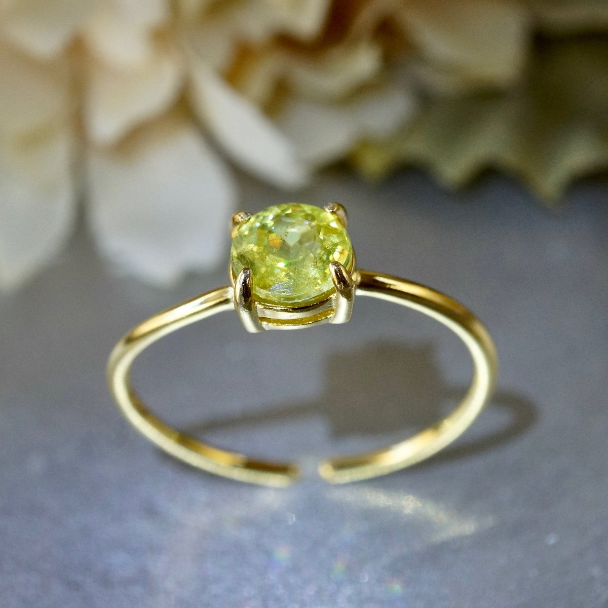 Handmade】イエローグリーン スフェーン 7号〜フリーサイズリング 18k 