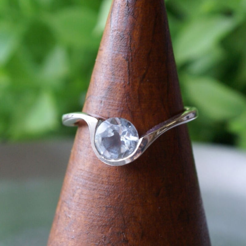 ブルートパーズ ねじりリング シルバー925 約10.5号（sv-283-3