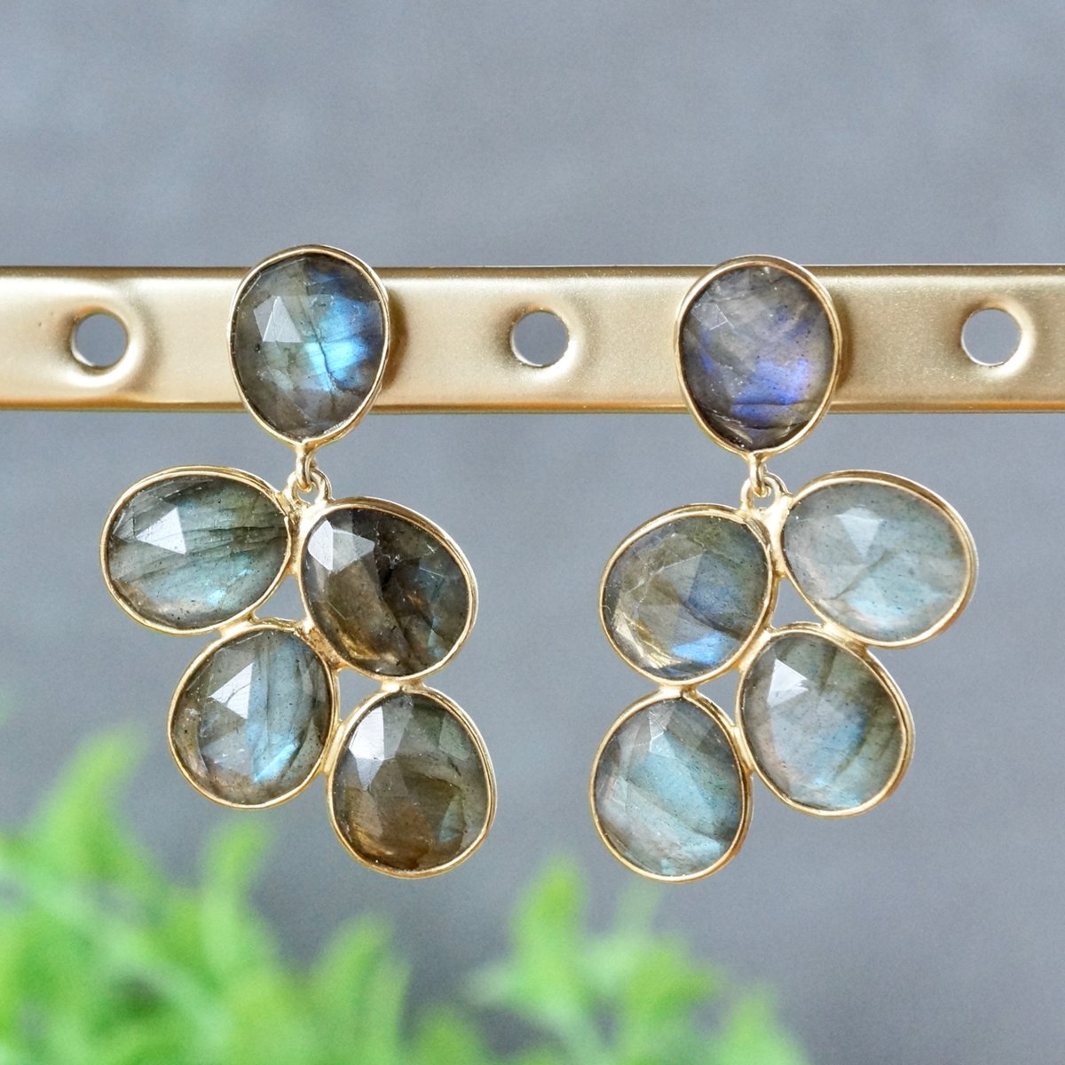 【j-9】ピアス ラブラドライト j-9】ピアス ラブラドライト