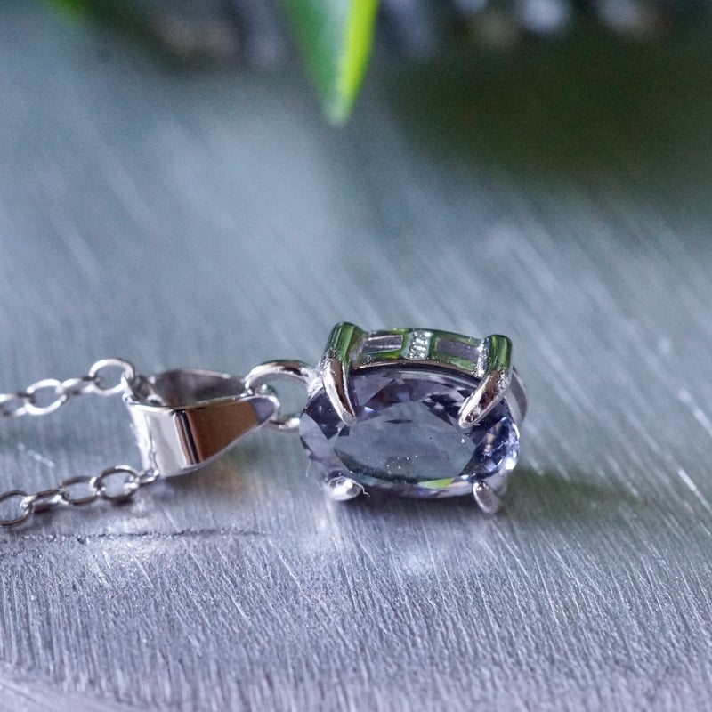 K18 WG ラベンダースピネル　　ネックレストップ K18 WG ラベンダースピネルネックレストップ