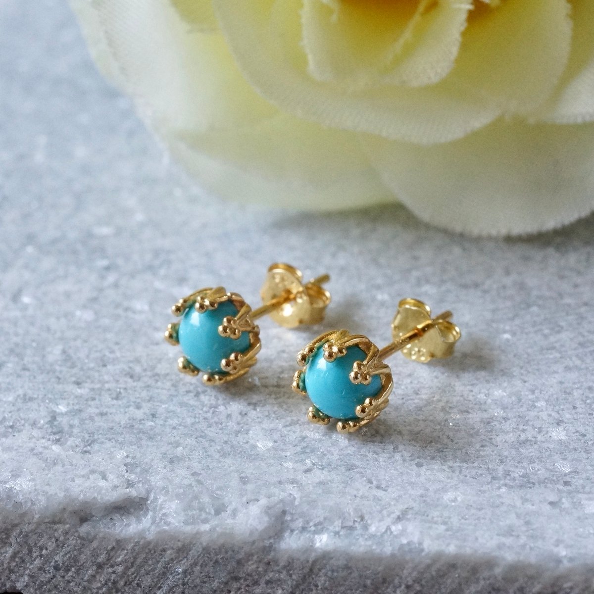 アリゾナターコイズフラワーピアス R6426 楽天市場】ターコイズ フラワー ピアスの通販