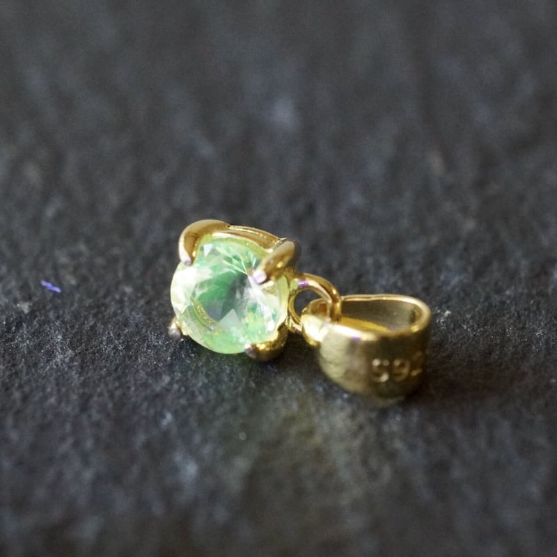 Handmade】ハイアライトオパール ペンダントトップ 18kゴールドプレー 