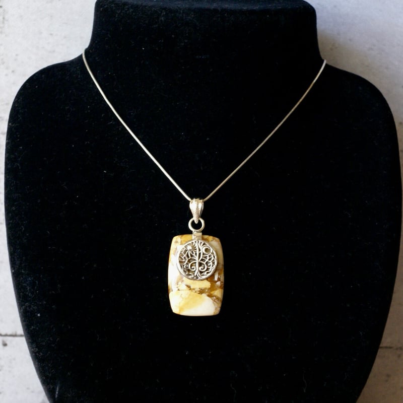 ブレシエイテッドムーアカイト ペンダントトップ ツリー・オブ・ライフ