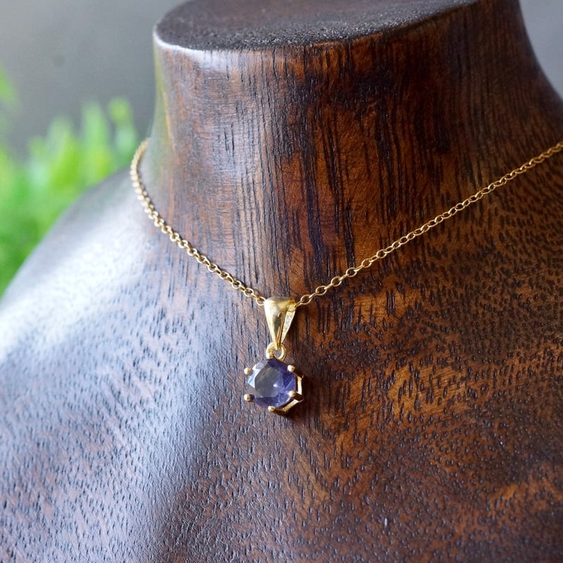 アイオライト ペンダントトップ Handmade】アイオライト ペンダントトップ 18kゴールドプレーテド