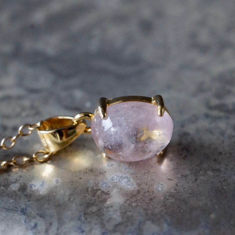 Handmade】モルガナイト ペンダントトップ 18kゴールドプレーテド Handmade】モルガナイト ペンダントトップ 18kゴールドプレーテド