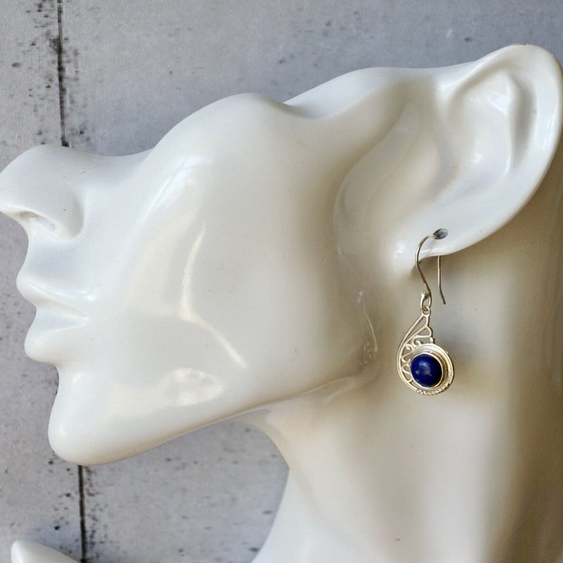 ○ブルー ラピスラズリ エスニックピアス シルバー925 （sv-525