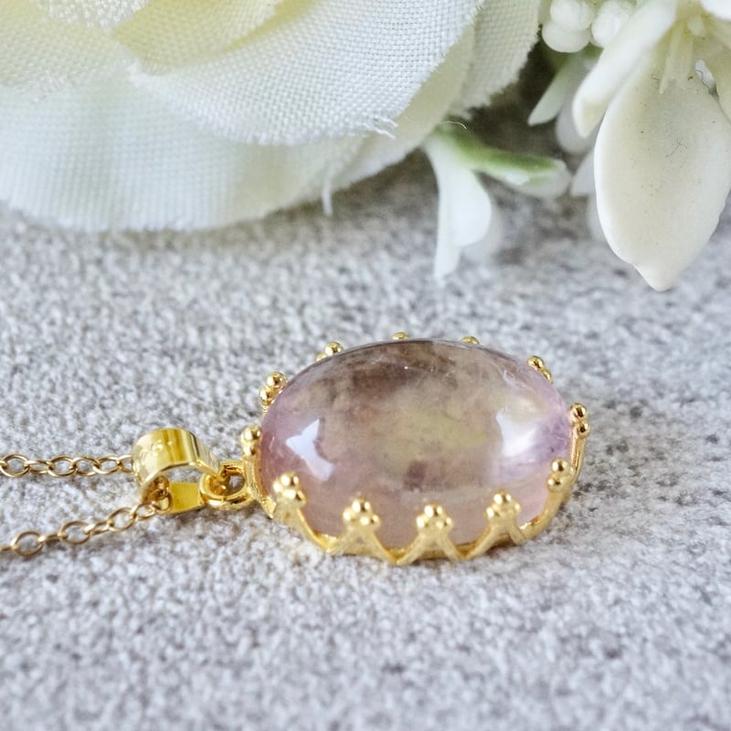 Handmade】ピンクマイカ クラウンモチーフ ペンダントトップ 18k Handmade】ピンクマイカ クラウンモチーフ ペンダントトップ 18k