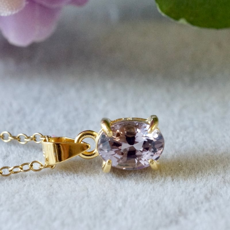 K18 WG ラベンダースピネル　　ネックレストップ K18 WG ラベンダースピネル ネックレストップ K18 WG ラベンダー