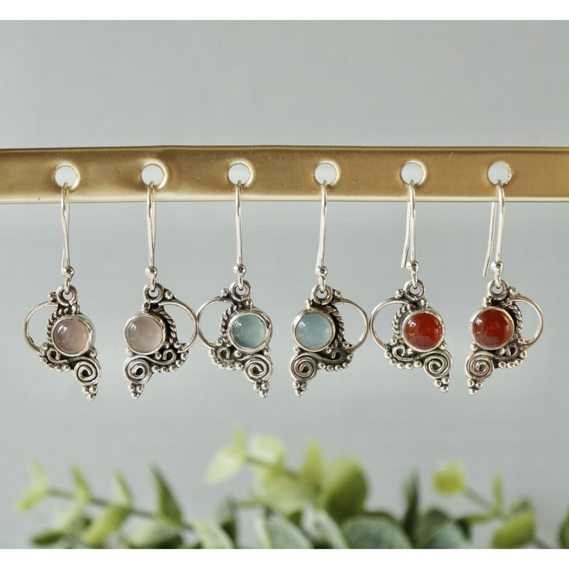 【Noel】宝石質カーネリアンのバタフライピアス Noel】宝石質カーネリアンのバタフライピアス Noel】宝石質