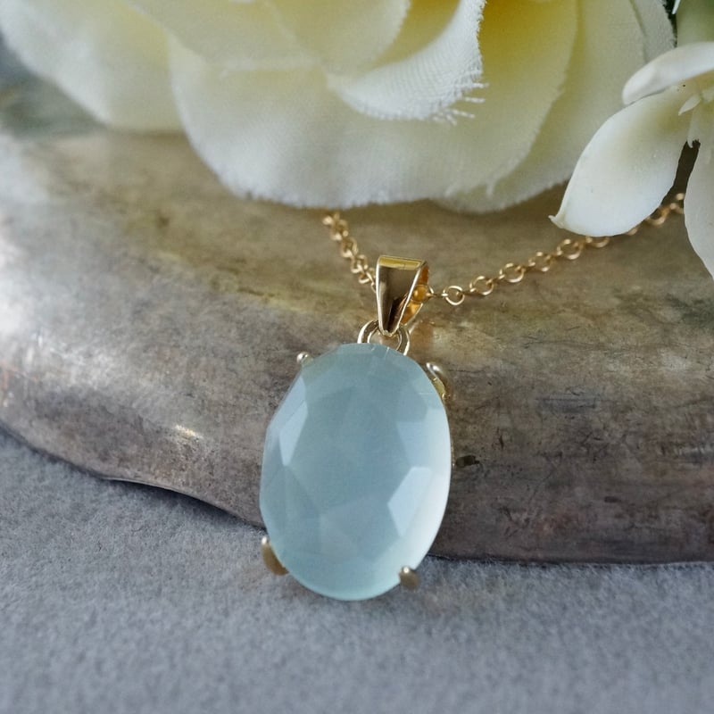 受注制作】△シーブルーカルセドニー ペンダントトップ 18k