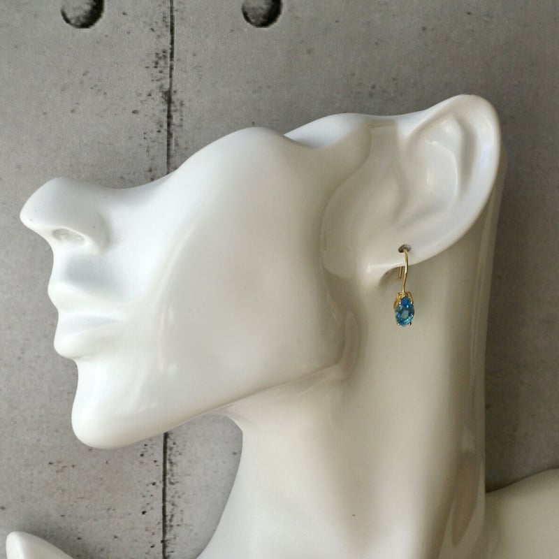 Handmade】スイス ブルートパーズ マーキスシェイプ フックピアス 真鍮
