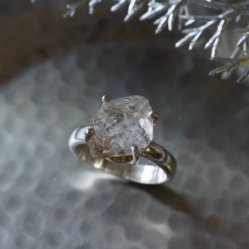 オイルイン ハーキマーダイヤモンド（水晶） ラフカットリング