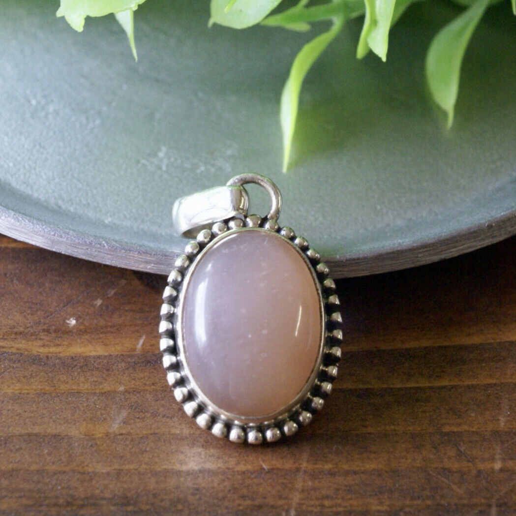 ピーチムーンストーン ペンダントトップ シルバー925（sv-318