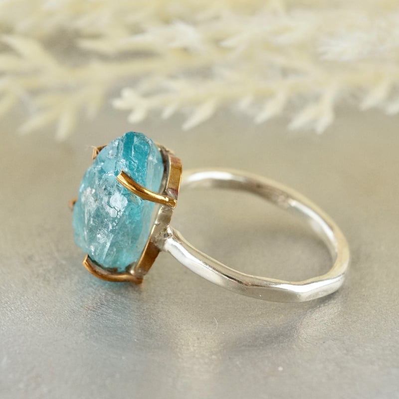 ブルー アパタイト ラフカット（原石）リング 14kゴールドプレーテッド
