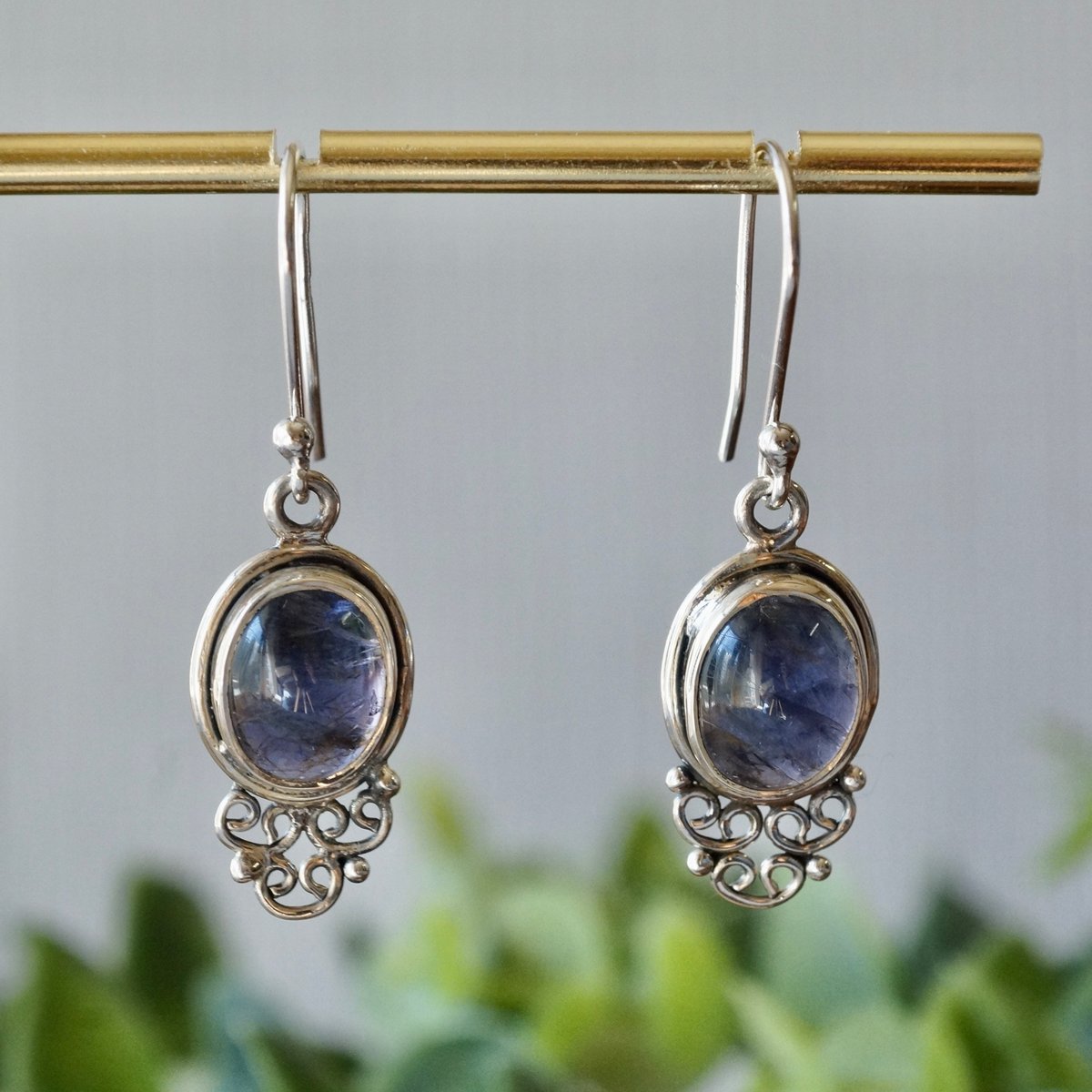 アイオライト　カボション　プラチナ　スタッドピアス fit=scale-down,w=1200