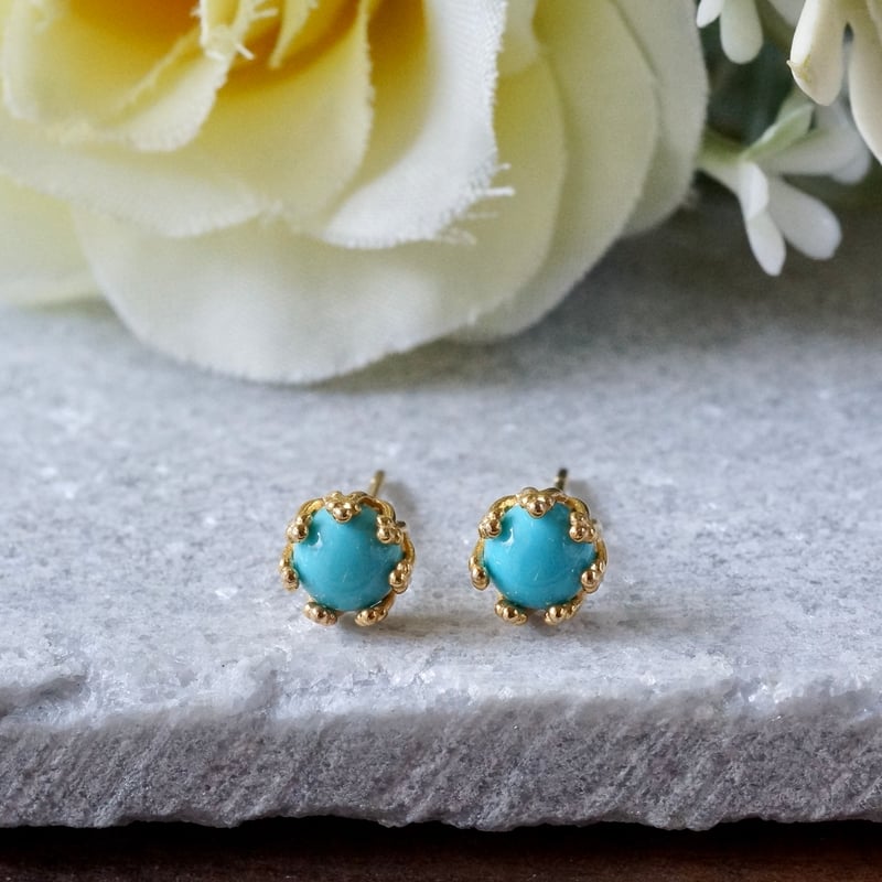 Handmade】アリゾナターコイズ クラウンモチーフ スタッドピアス 18k