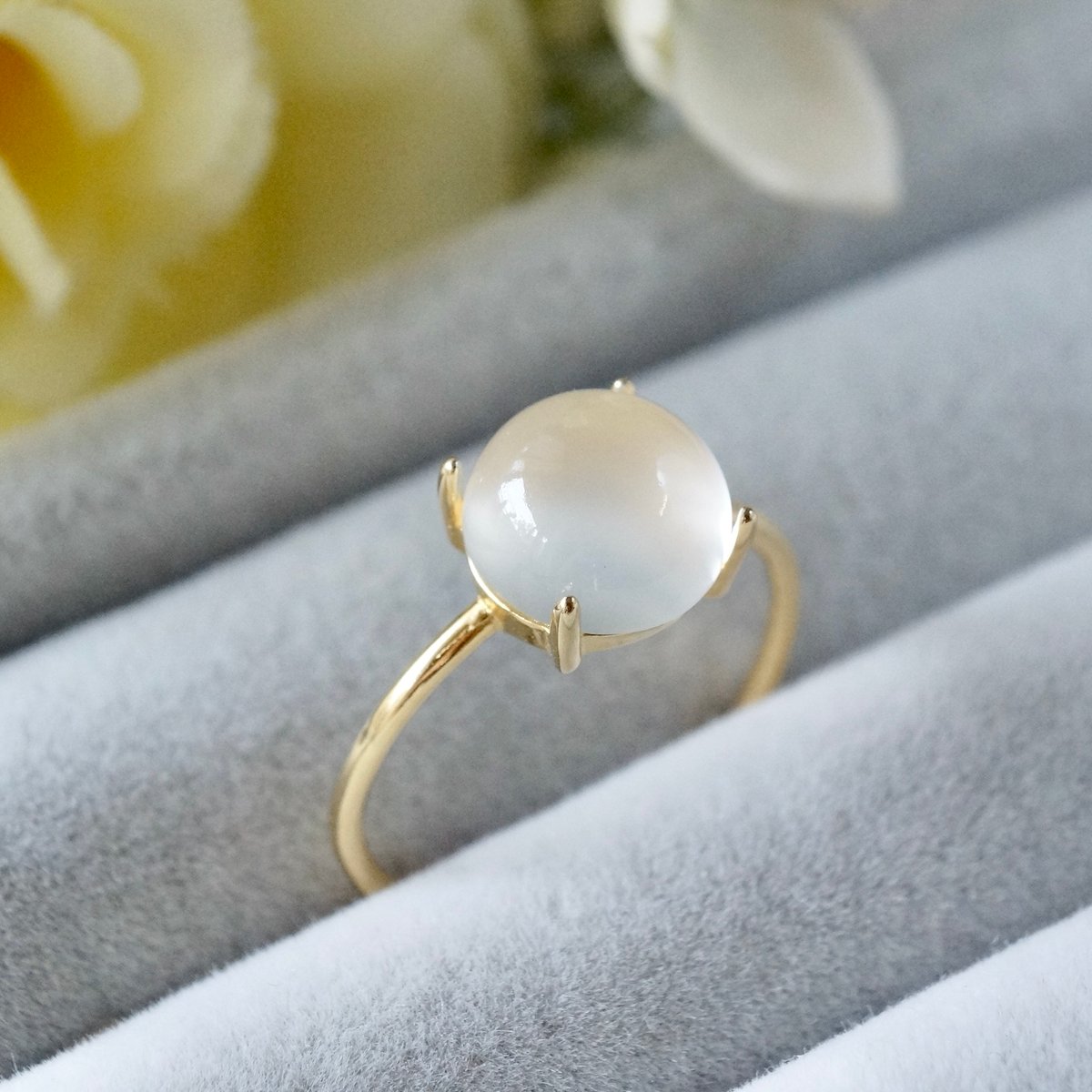 受注制作】ムーンストーン クラウンモチーフ 7号〜フリーサイズリング