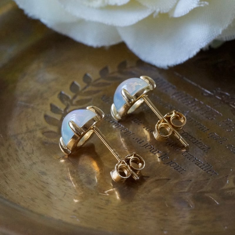 Handmade】オパール スタッドピアス 18kゴールドプレーテド シルバー