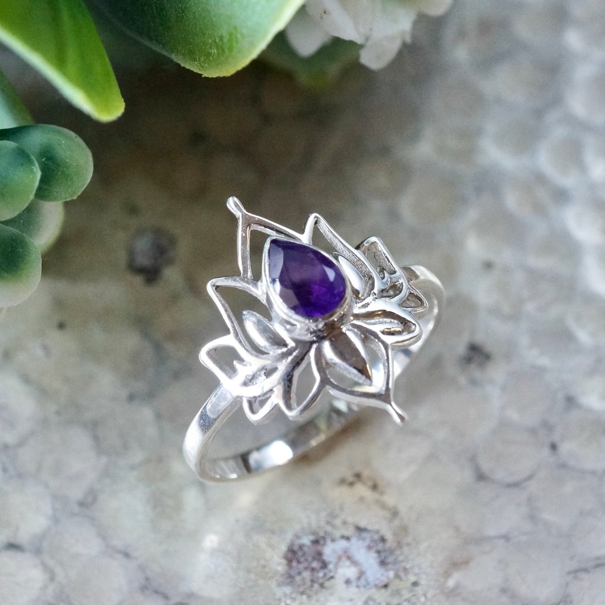 パープル アメジスト ロータスモチーフ リング シルバー925 約14.5号