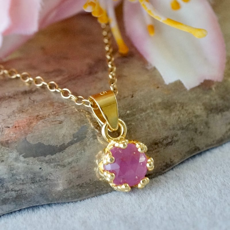 Handmade】ピンクサファイア ローズカット クラウンモチーフ