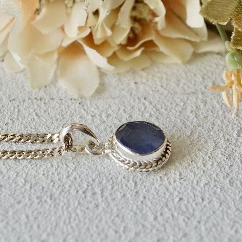 【大粒】アフガナイトペンダントトップ 大粒】アフガナイトペンダントトップ モルガナイト ラウンドファセット