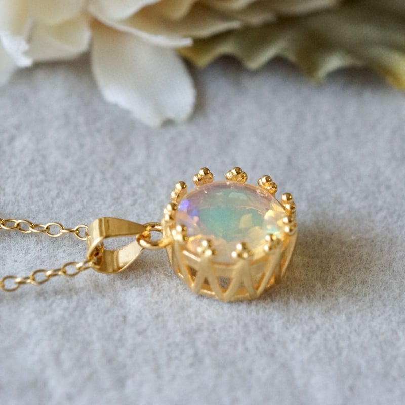 ウッドオパール　ペンダントトップ Handmade】グリーンオパール クラウンモチーフ ペンダントトップ