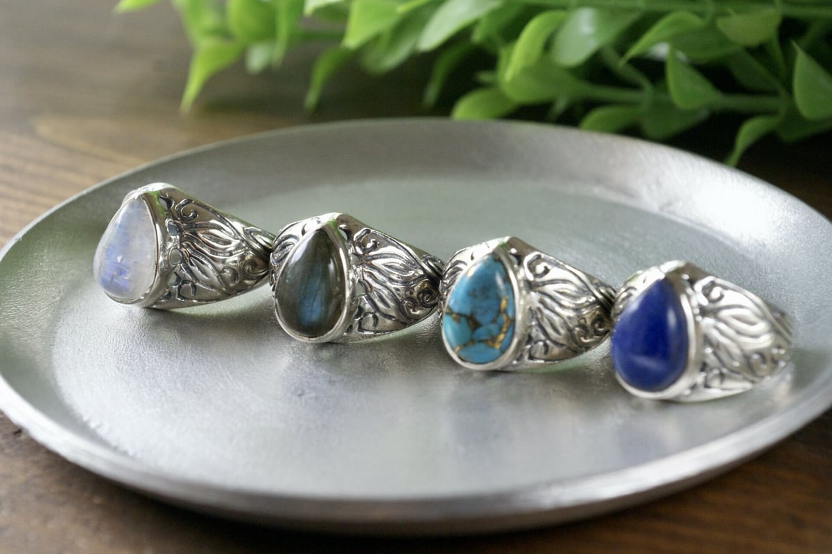 ブルー コッパーターコイズ リーフモチーフリング シルバー925