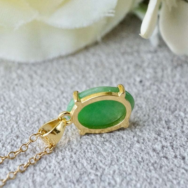Handmade】翡翠（ヒスイ・ジェイダイト）ペンダントトップ 18kgp